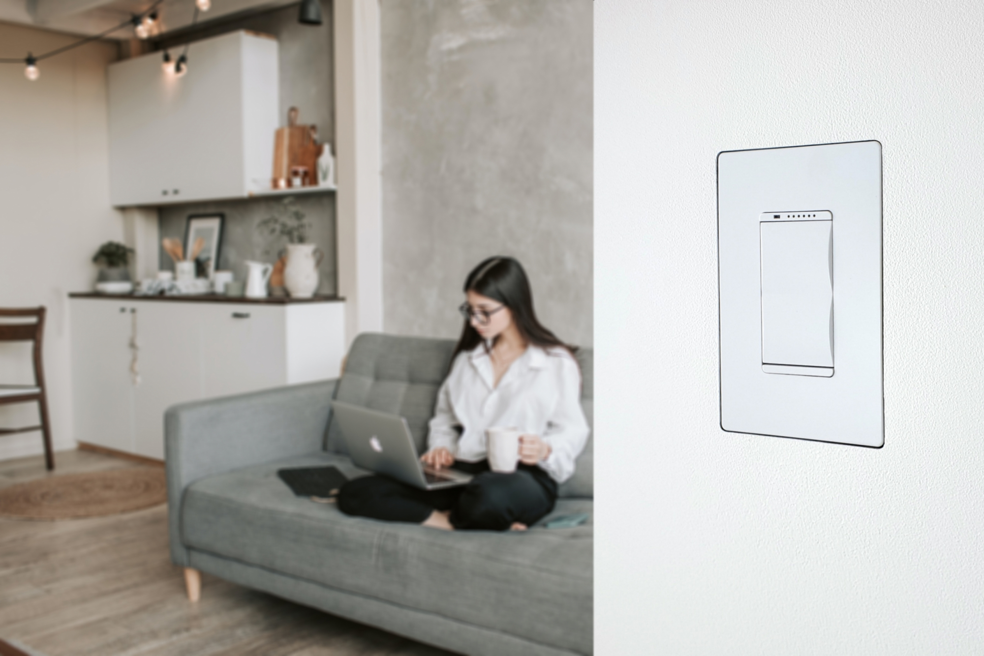 Wall-Smart offers aesthetically pleasing mount designs for everything from touchscreens and switches, like this one from Savant.