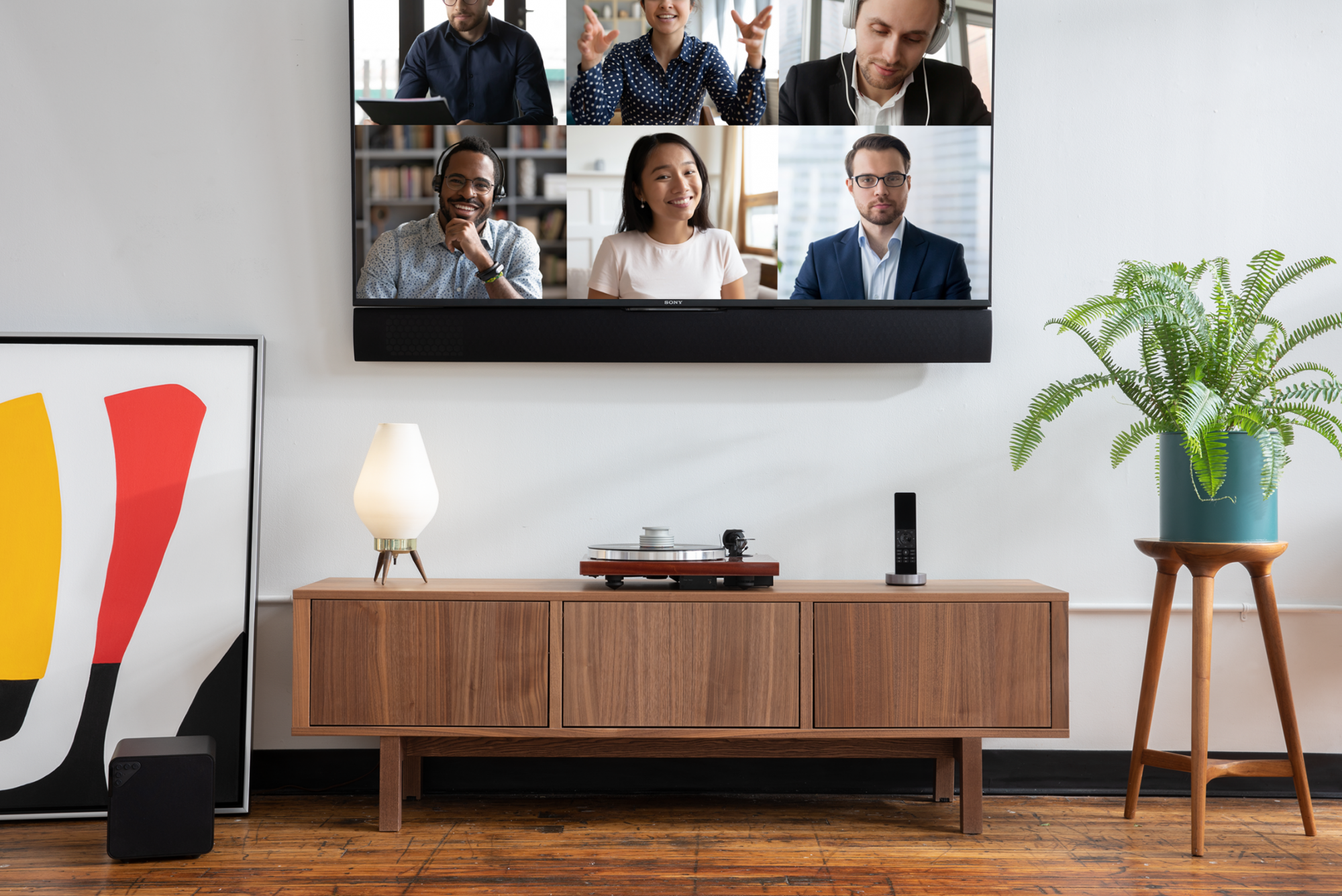 Savant has introduced an integration with Zoom’s audio/video conferencing platform, Zoom Rooms.